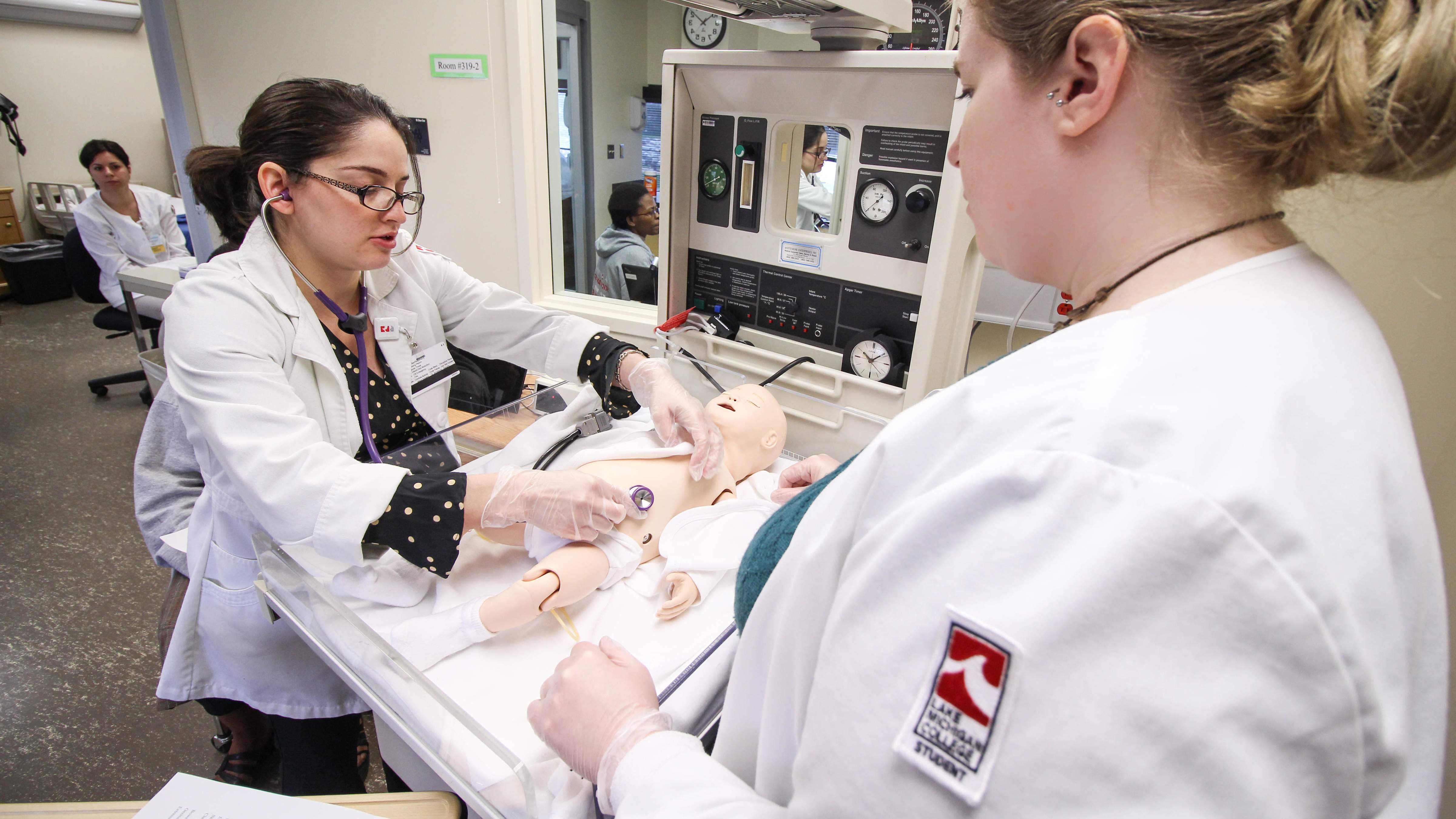 Nursing students in the simulation lab