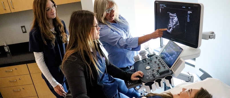 Lake Michigan College Diagnostic Medical Sonography Program Chair and Faculty Beth Zak explains imaging results to students in the new sonography lab on the College’s Benton Harbor Campus. Lake Michigan College Diagnostic Medical Sonography Program Chair and Faculty Beth Zak explains imaging results to students in the new sonography lab on the College’s Benton Harbor Campus.