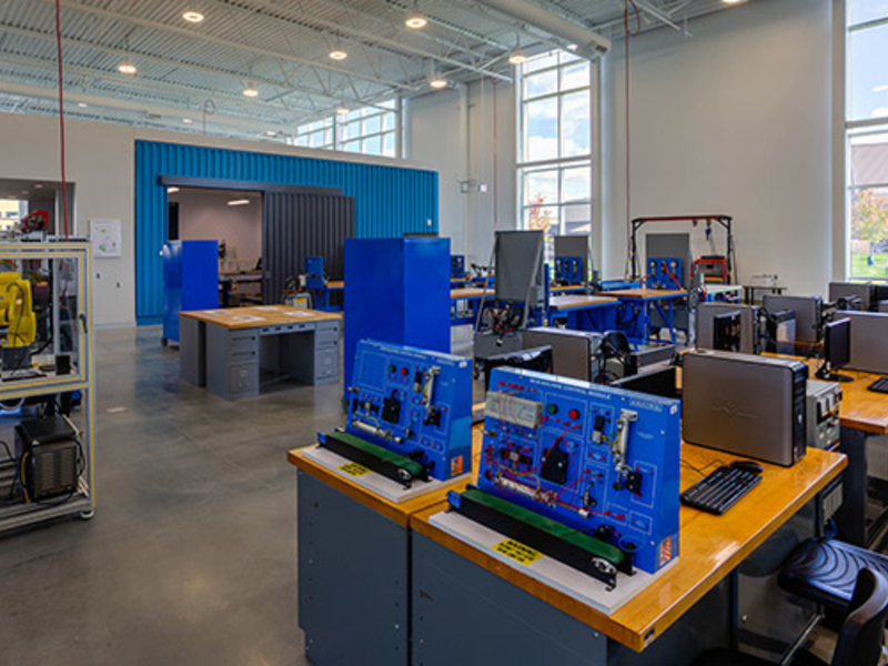 Lab in the Hanson Technology Center