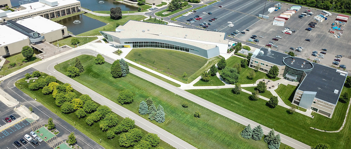 Aerial photo of LMC's Benton Harbor Campus