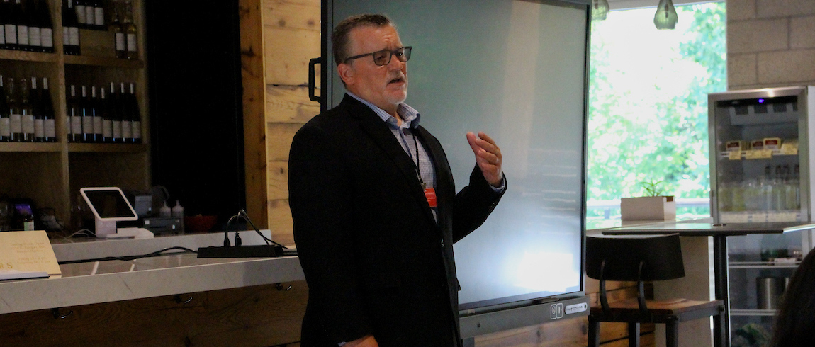 Ken Flowers speaks to the 2022 Leadership Accelerator cohort