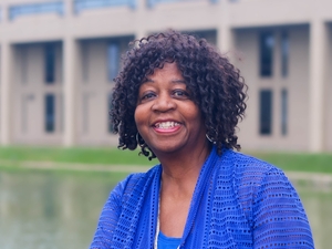 BARBARA PEEPLES, ‘61